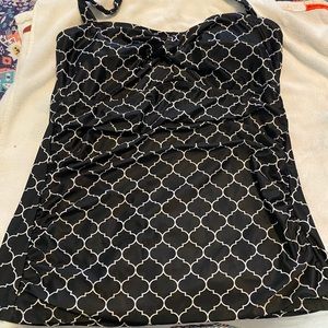 Maternity swim top size L